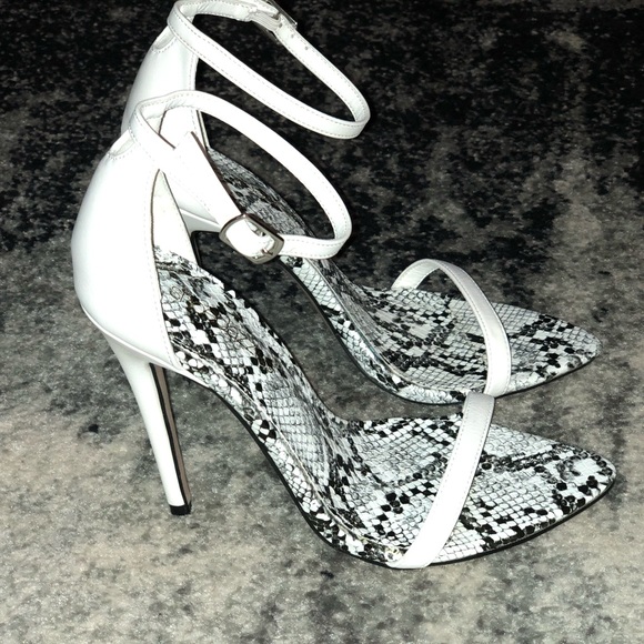 white heels size 5.5